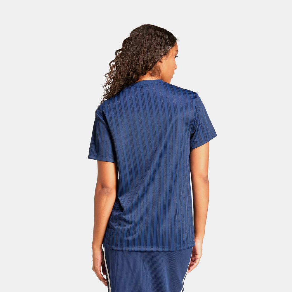 adidas Linear Graphic Boyfriend Women's T-Shirt