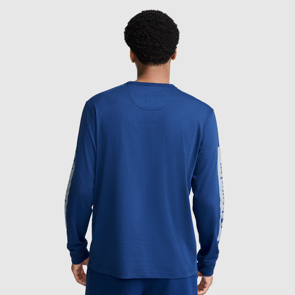 Champion Medallion Graphic Men's Long-Sleeve Top