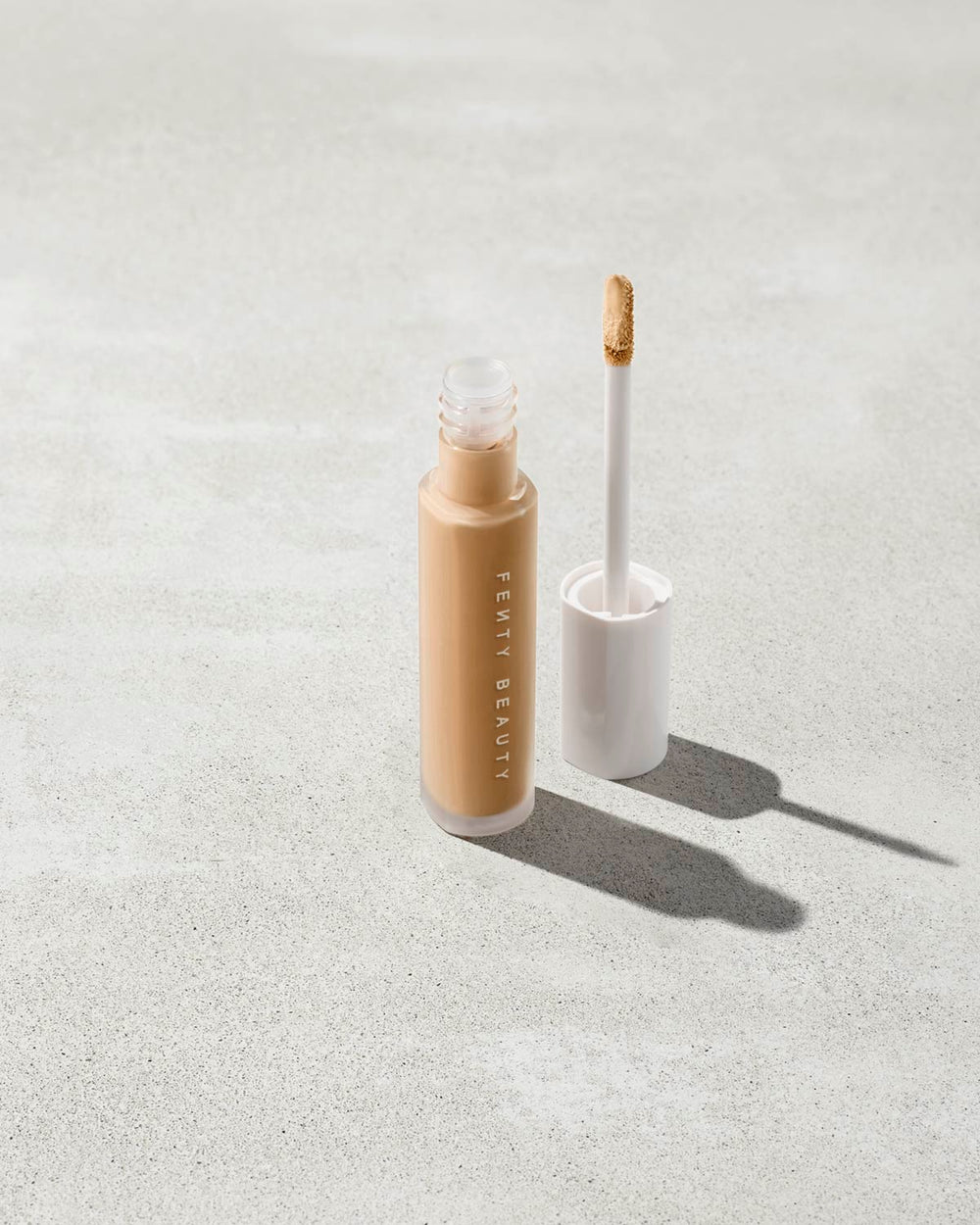 Fenty Beauty Pro Filt'r Instant Retouch Concealer, Shade #250