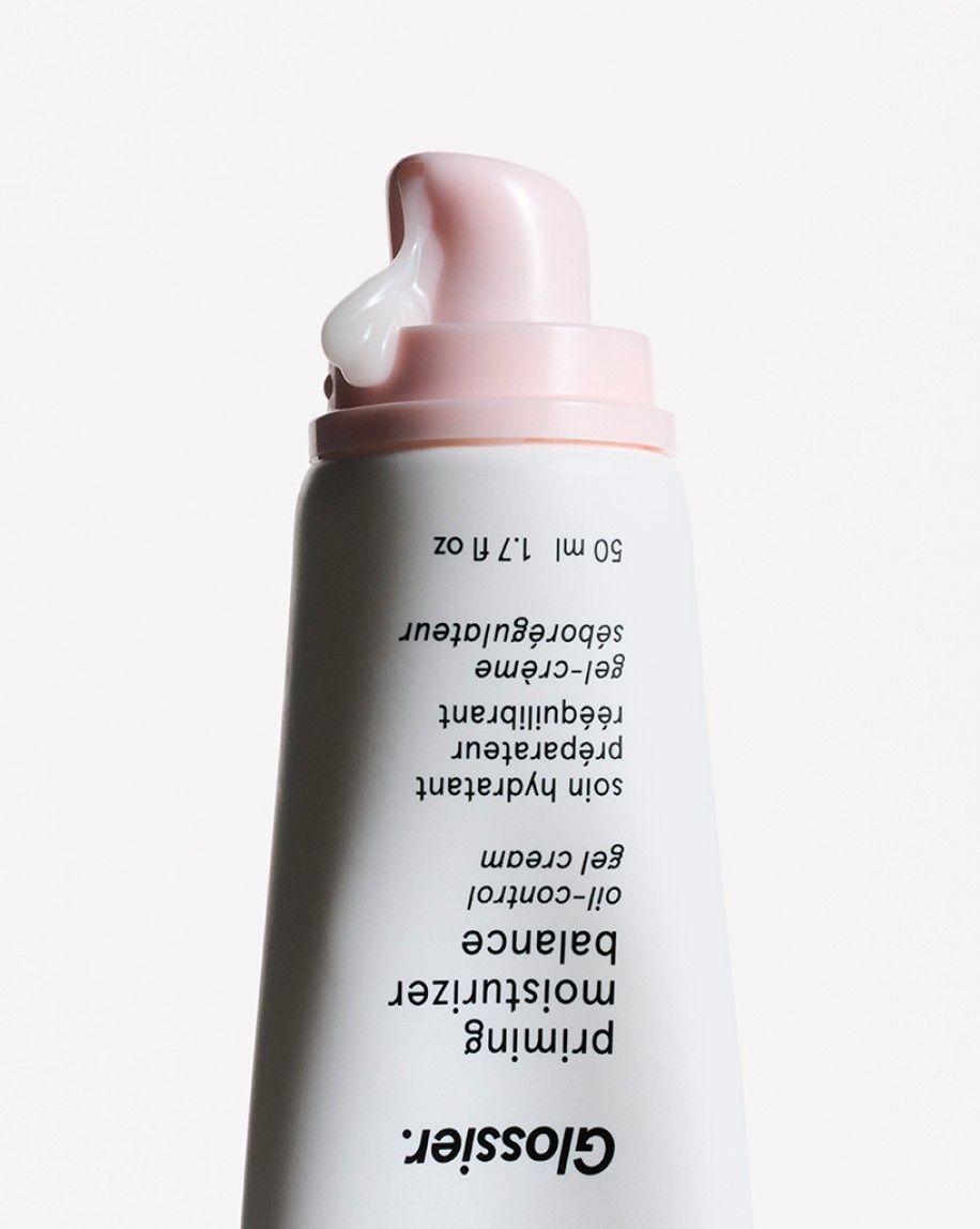 Glossier Priming Moisturizer Balance