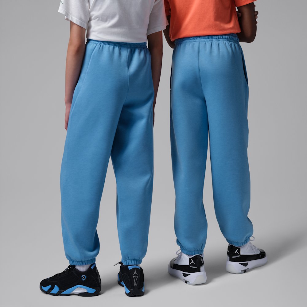 Jordan Sport Big Kids' Therma-FIT Joggers