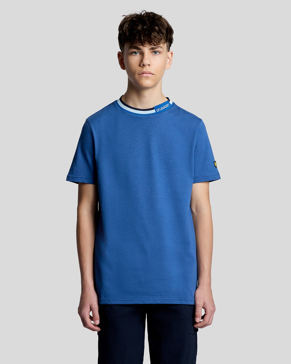 Lyle & Scott Big Kids' Tipped Collar Logo T-Shirt