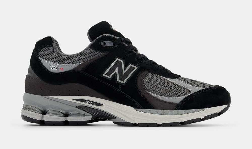 New Balance 2002R Men's Sneakers