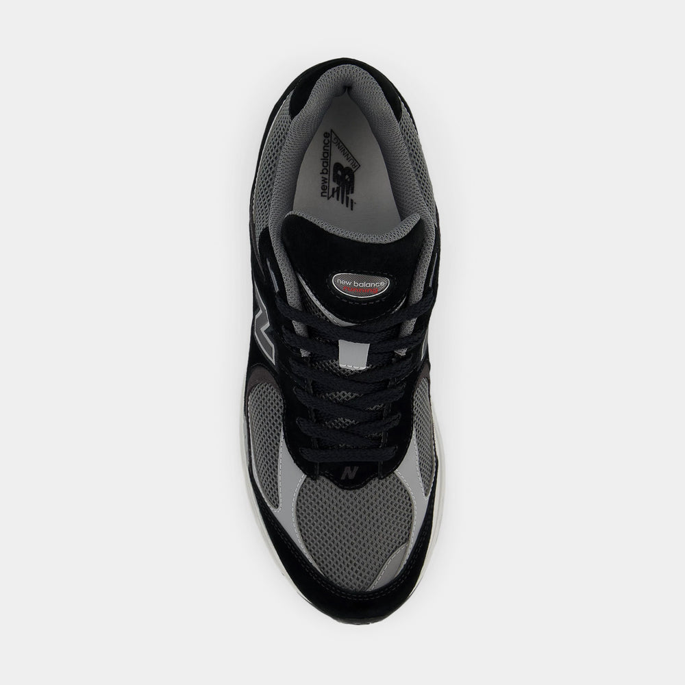 New Balance 2002R Men's Sneakers