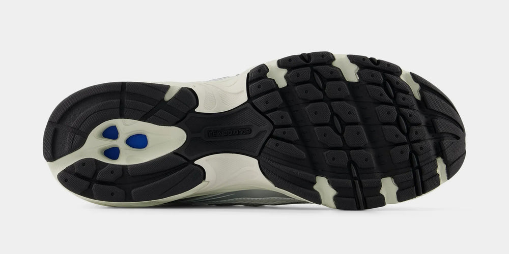 New Balance 740 Sneakers