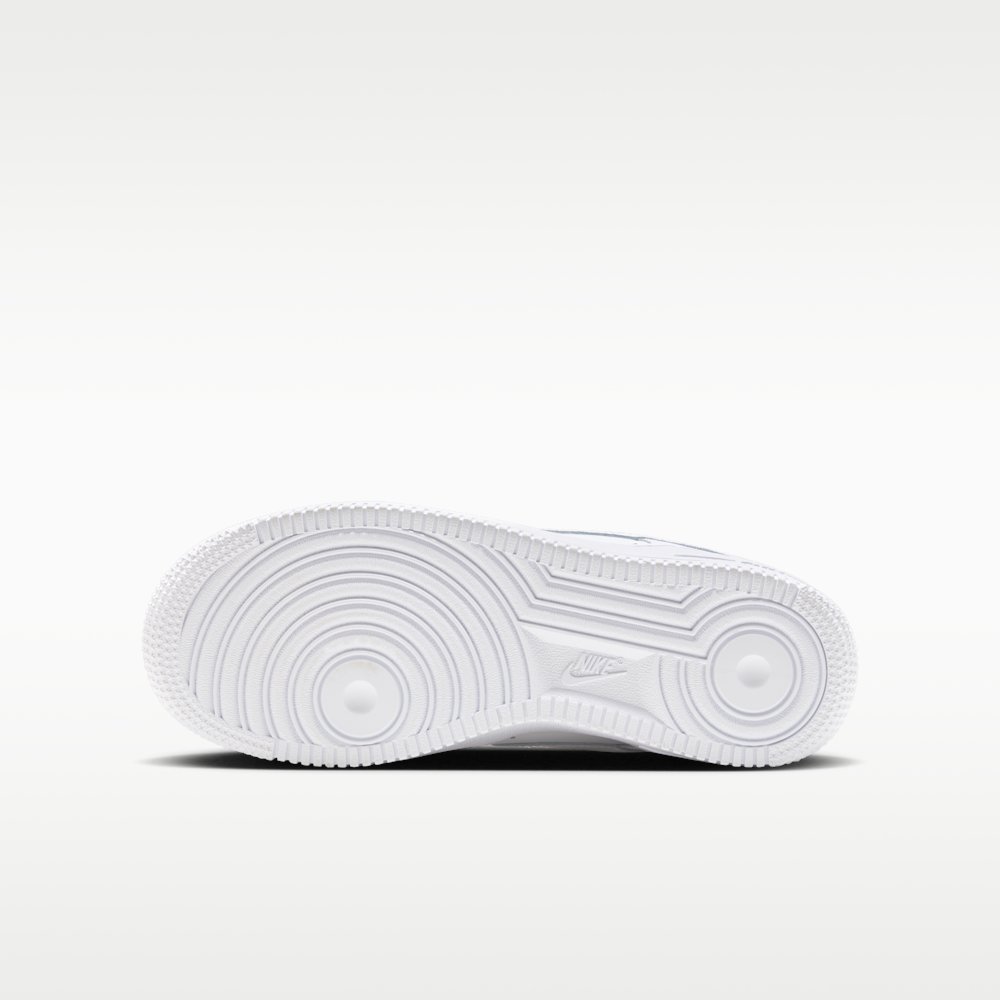 Nike Air Force 1 LE Big Kids' Sneakers
