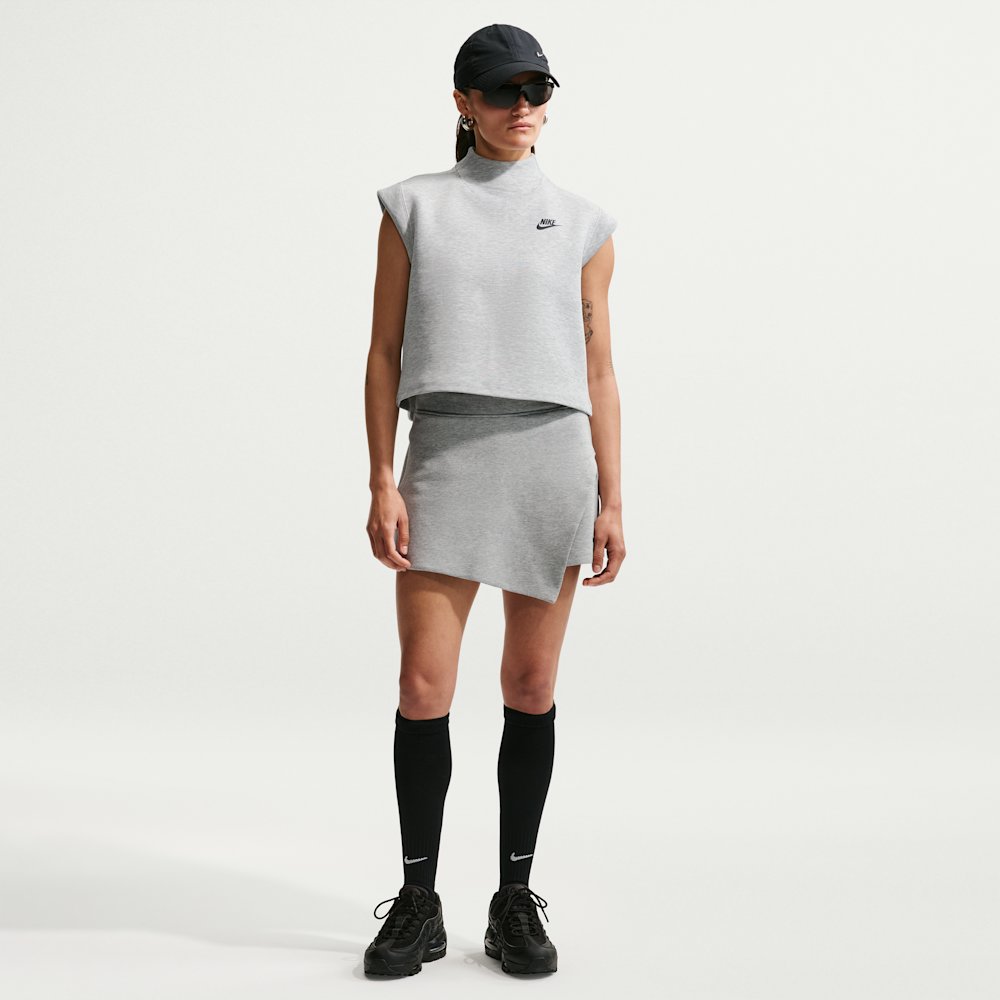 Nike Sportswear Tech Fleece Women's Short-Sleeve Top