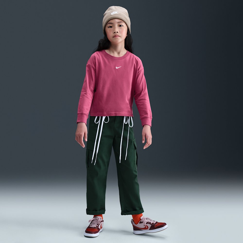 Nike Sportswear Essential Big Kids' (Girls') Long-Sleeve T-Shirt