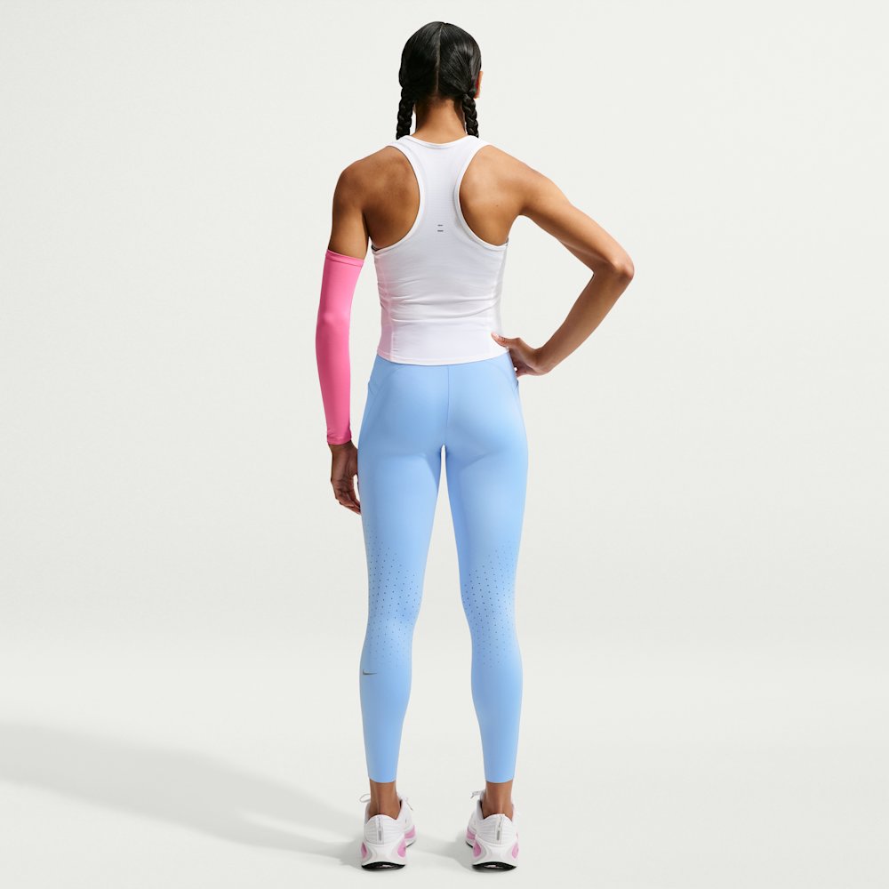 Nike Swift Women's High-Waisted 7/8 Running Leggings with Pockets