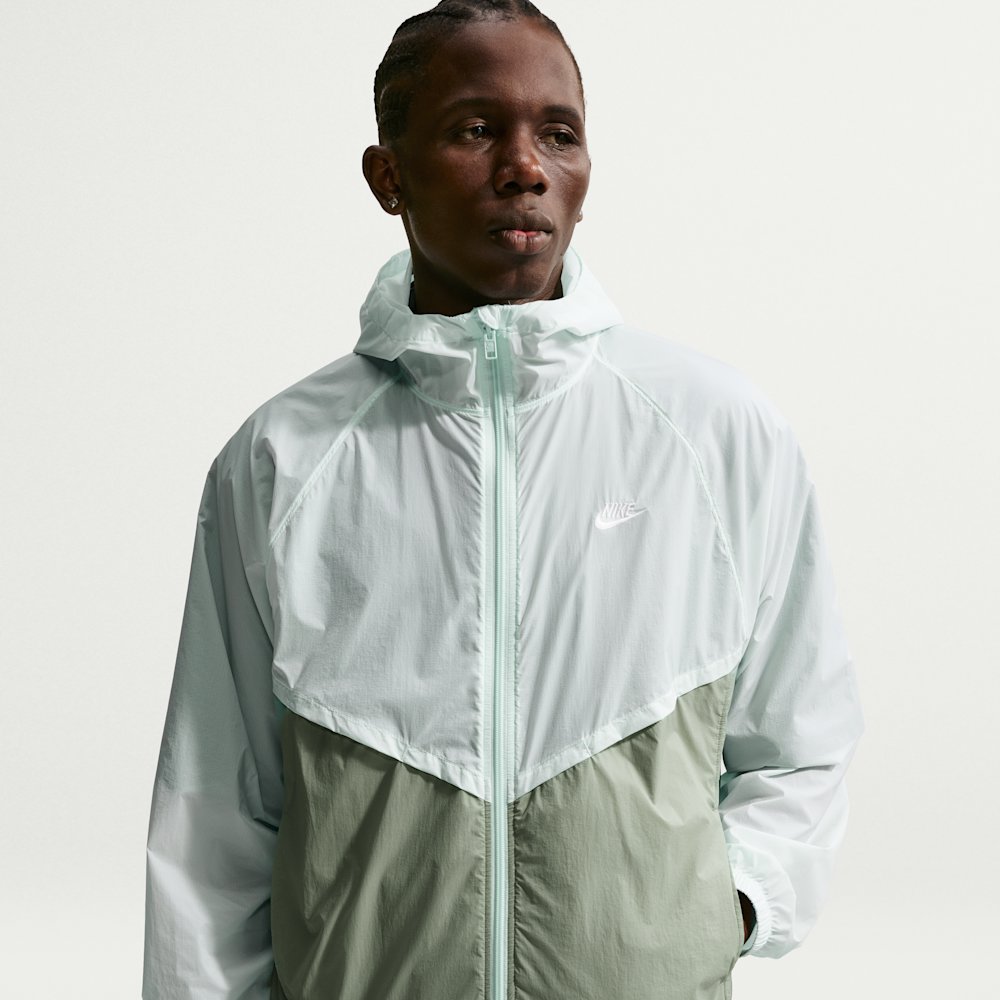 Nike Windrunner Men's Unlined Full-Zip UV Jacket