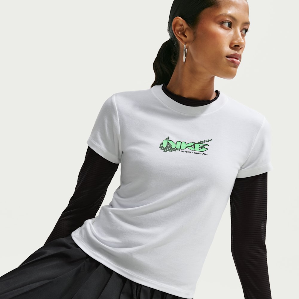 Nike Sportswear Chill Knit Women's Slim Mod-Cropped T-Shirt
