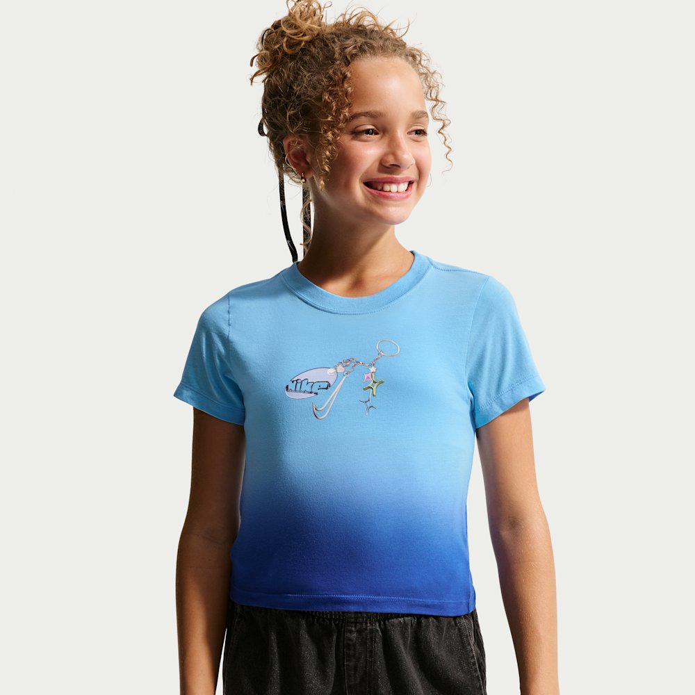 Nike Sportswear Big Kids' (Girls') T-Shirt