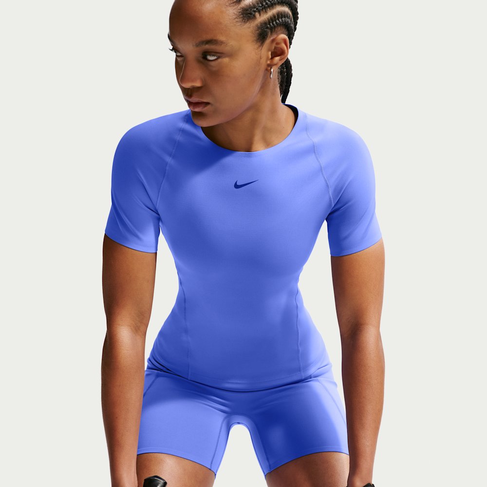 Nike Universa Women's Dri-FIT Short-Sleeve Top