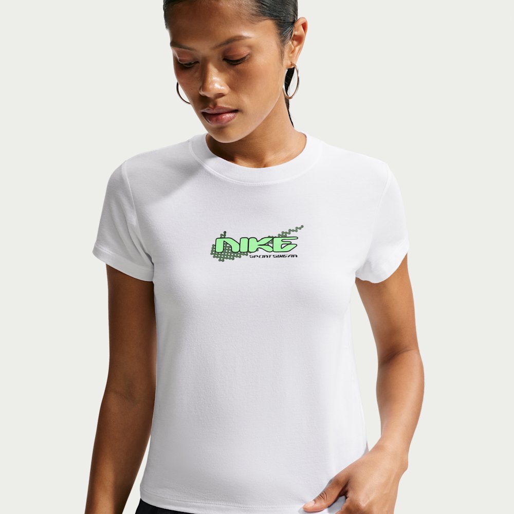 Nike Sportswear Chill Knit Women's Slim Mod-Cropped T-Shirt