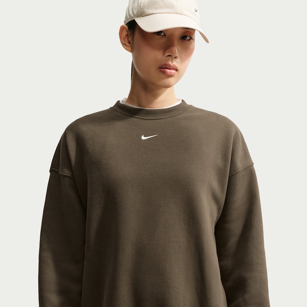 Nike Studio Fleece Medium Weight Women's Oversized Crew-Neck Sweatshirt