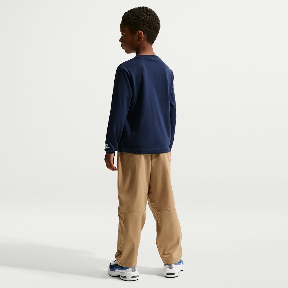Nike Little Kids' Graphic Long-Sleeve T-Shirt