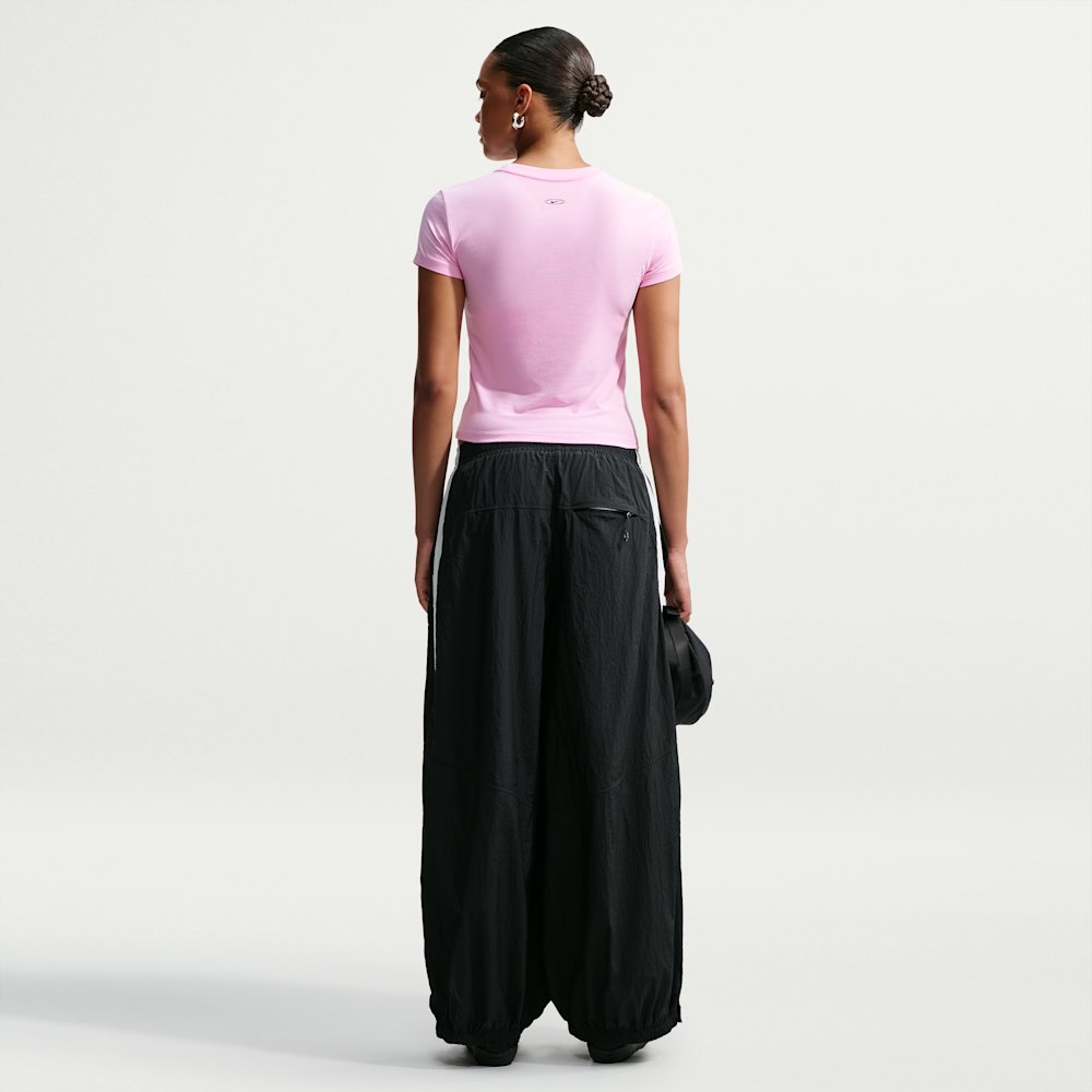 Nike Sportswear Chill Knit Women's Slim Mod-Cropped T-Shirt