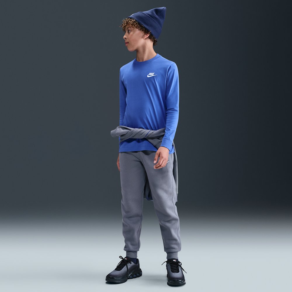 Nike Sportswear Big Kids' Long-Sleeve T-Shirt