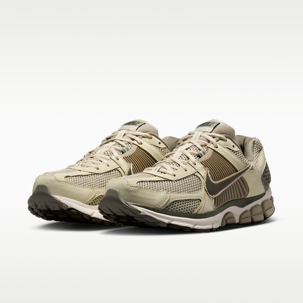 Nike Zoom Vomero 5 Men's Sneakers