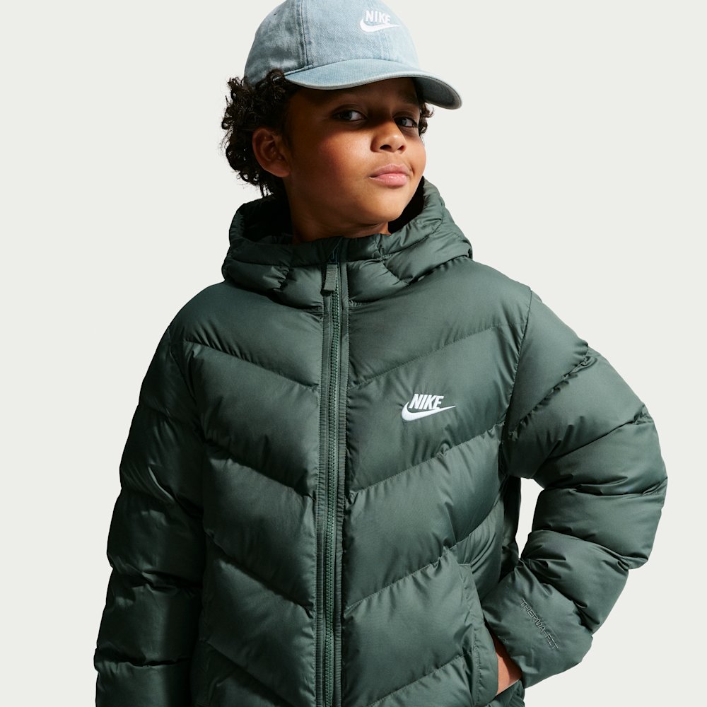 Nike Sportswear All Day Play Big Kids' Therma-FIT Loose-Fit Puffer Jacket
