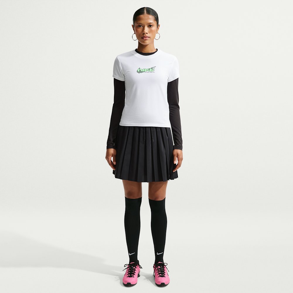 Nike Sportswear Chill Knit Women's Slim Mod-Cropped T-Shirt