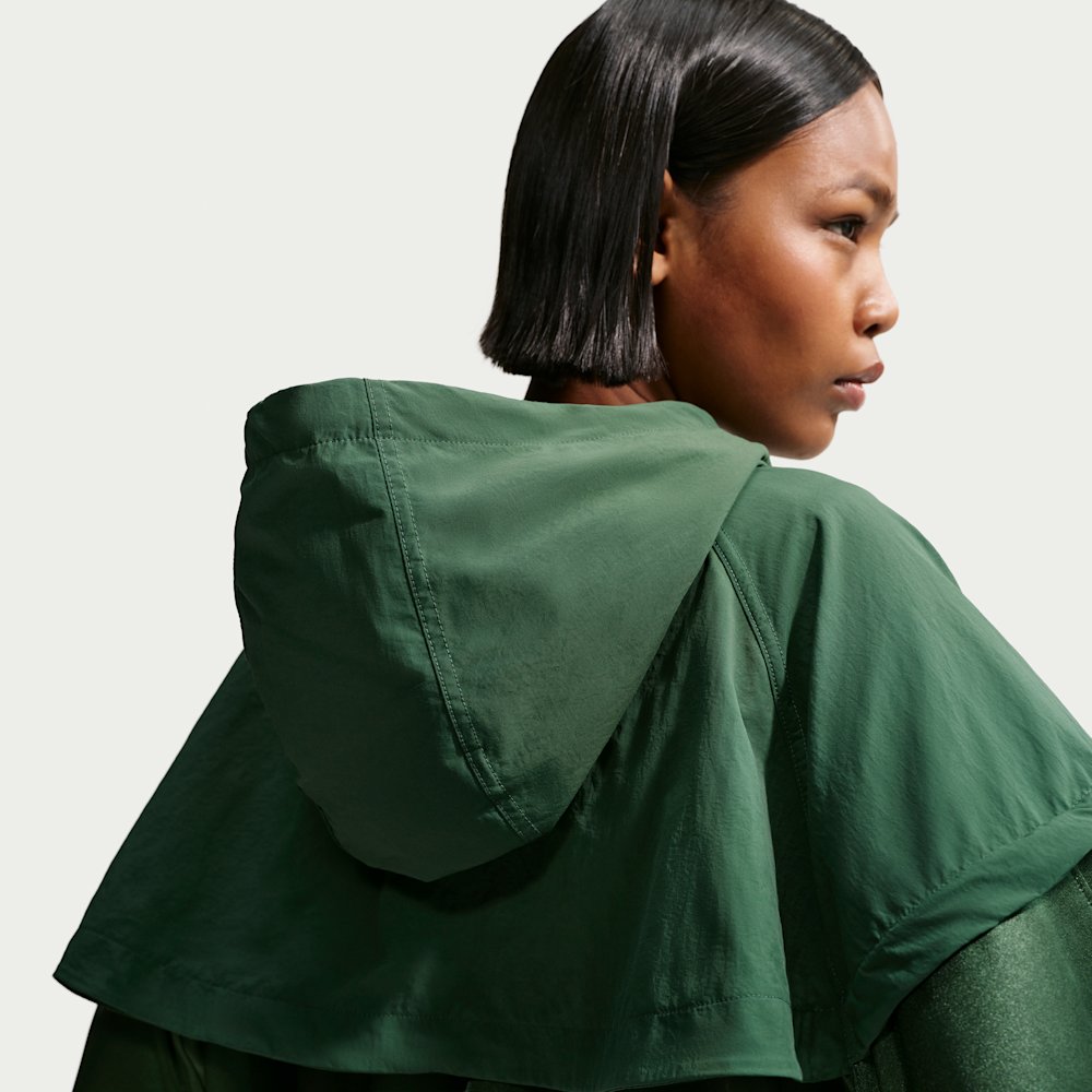 Nike Sportswear Women's Oversized Windrunner Jacket