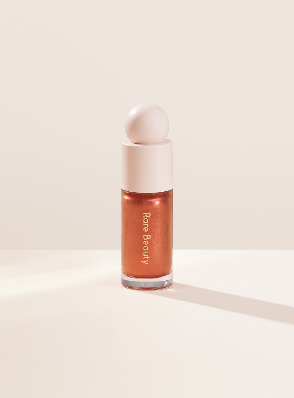 Rare Beauty Positive Light Liquid Luminizer, shade Captivate