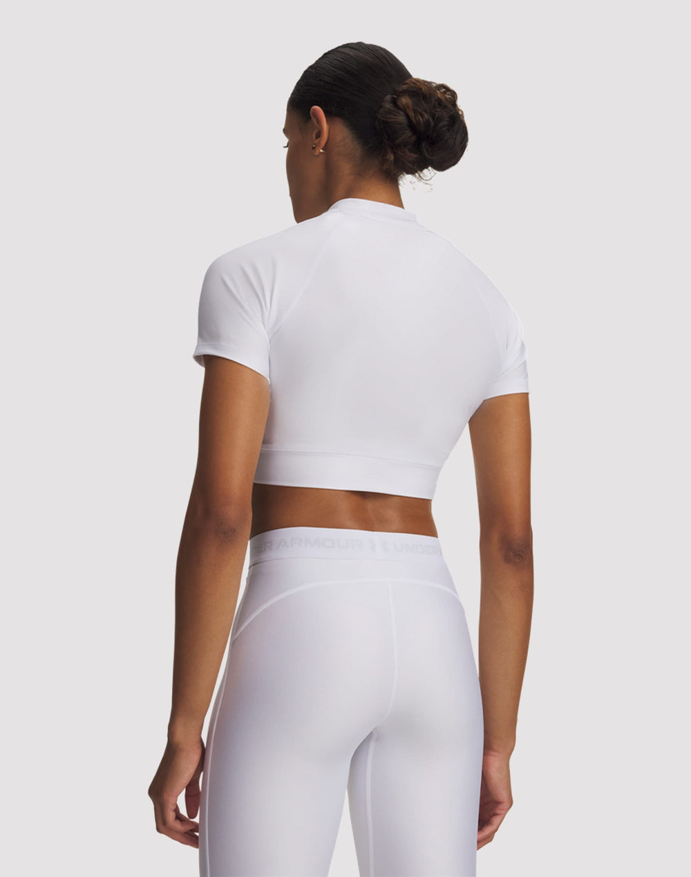 Under Armour HeatGear Women's Cropped Mock-Neck Top